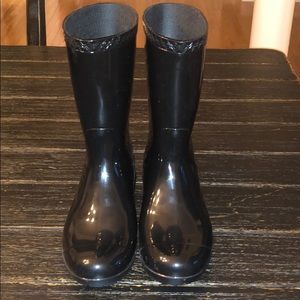 Ugg black rain/snow boots size 7